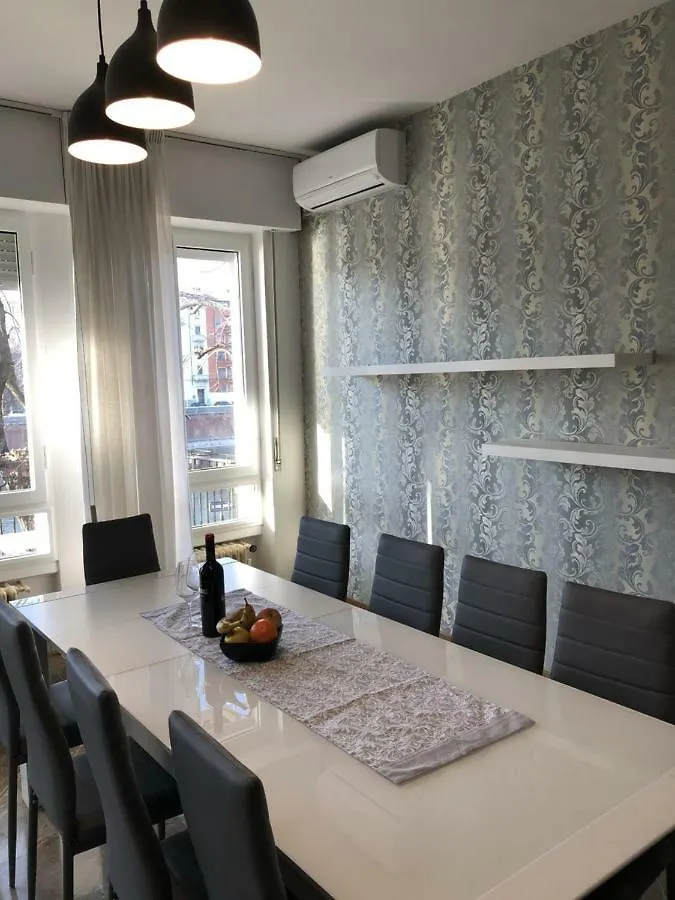 Riverview City Apartment Verona