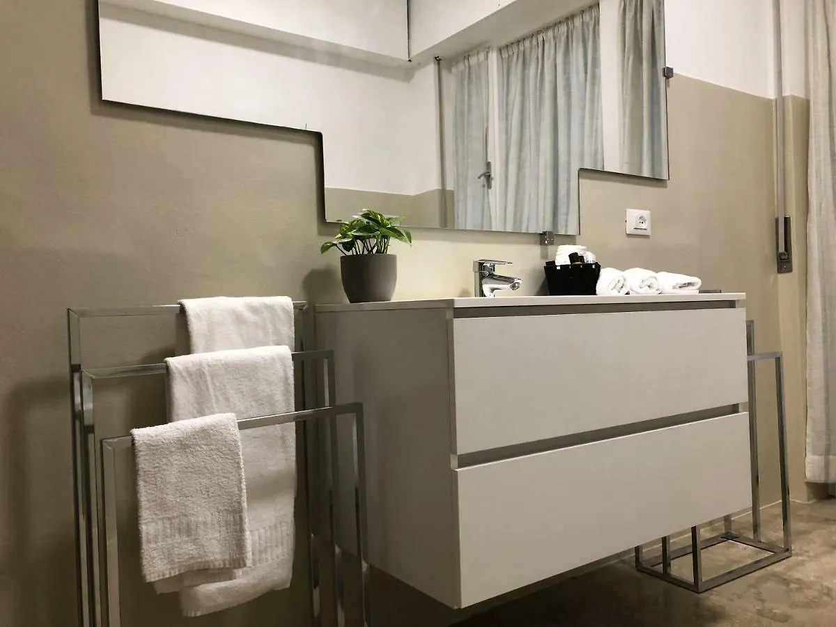 Riverview City Apartment Verona