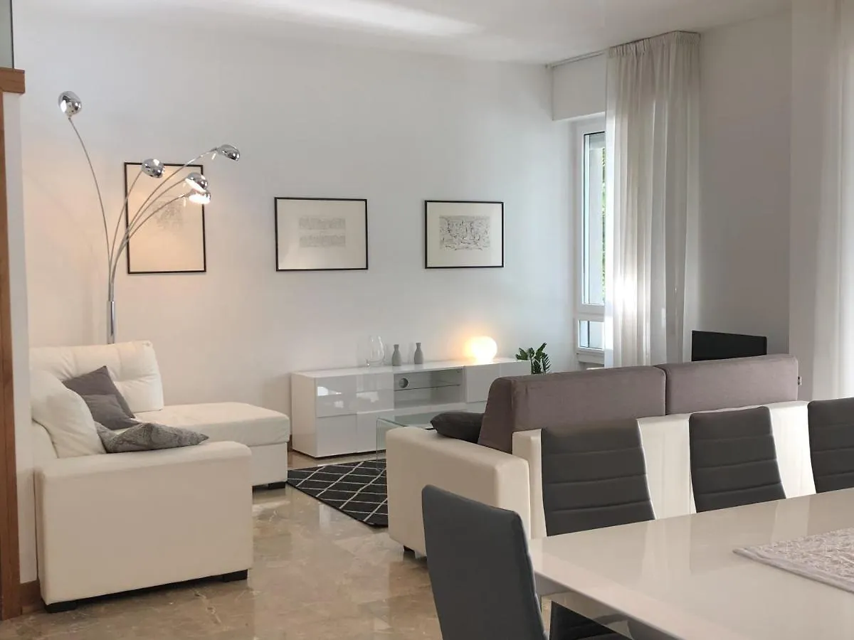 Riverview City Apartment Verona