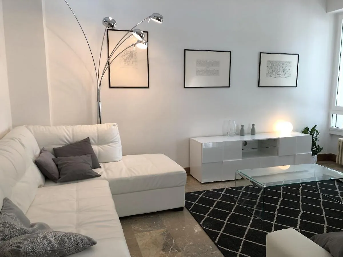 Riverview City Apartment Verona 0*,