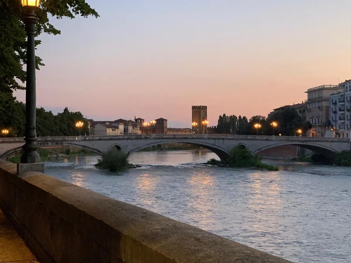 Riverview City Apartment Verona